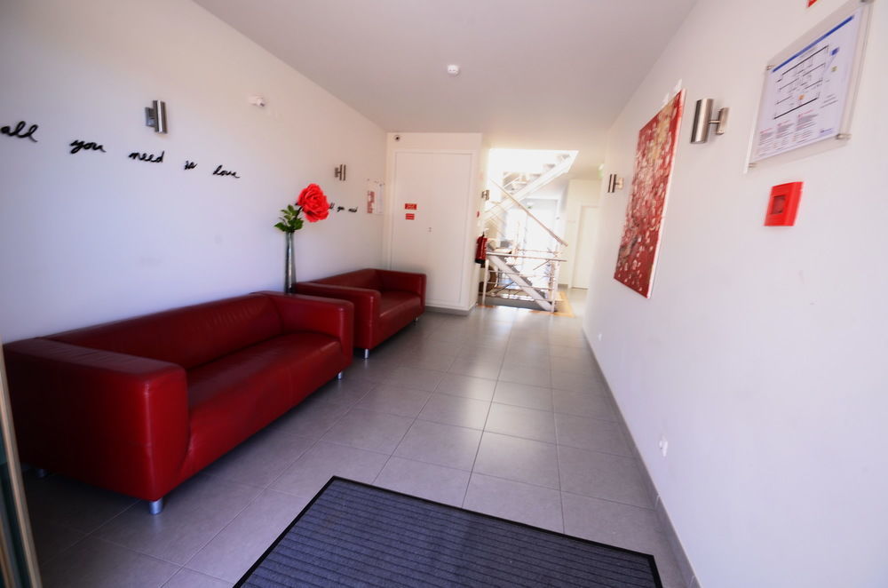 Guest House בולקיאמה מראה חיצוני תמונה